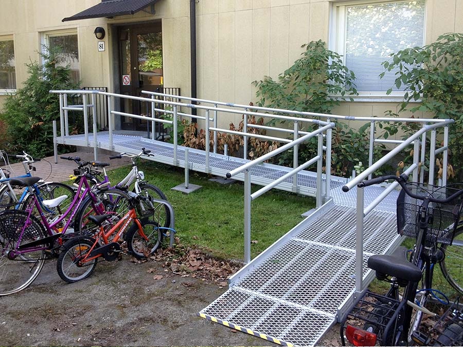 Passerelle handicape - Rampe acces PMR